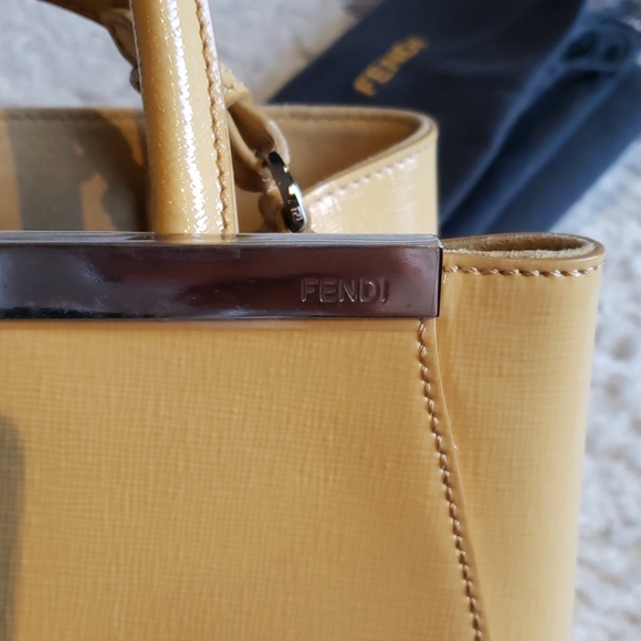 Authentic Fendi 2Jours Small Tote - Picture 2 of 8